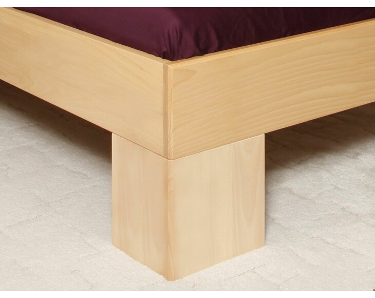 Manželská postel z masivu VAREZZA 6A